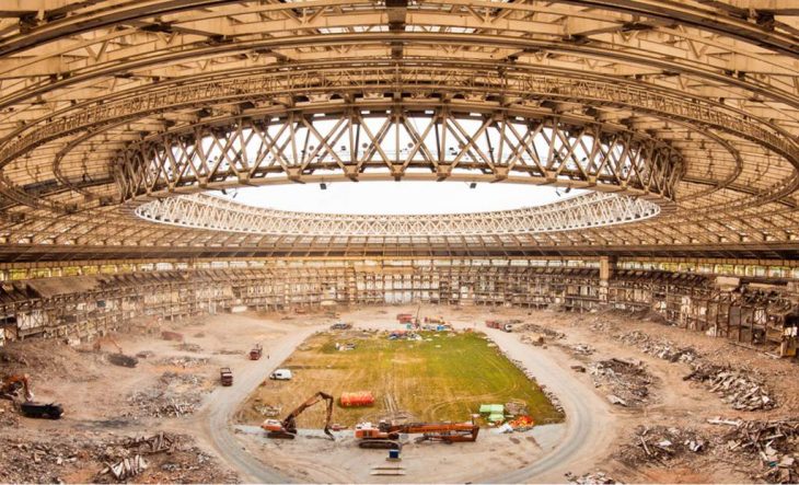 Estadio en construcción