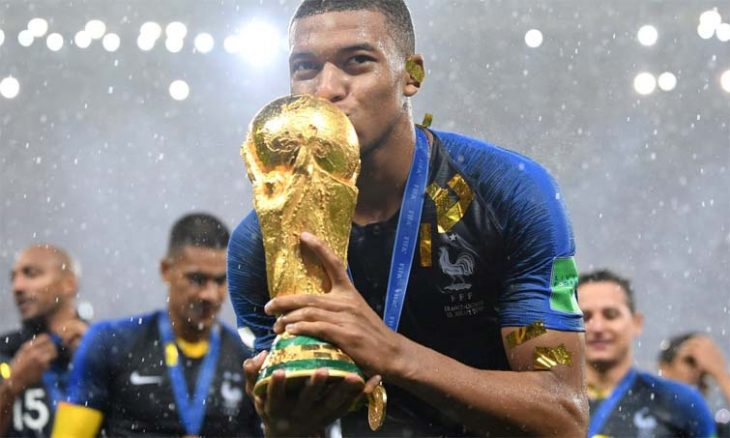 Mbappé campeón