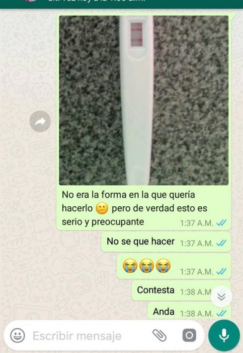 Broma en WhatsApp