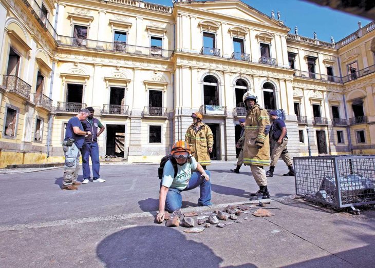 Museo Nacional de Brasil bomberos