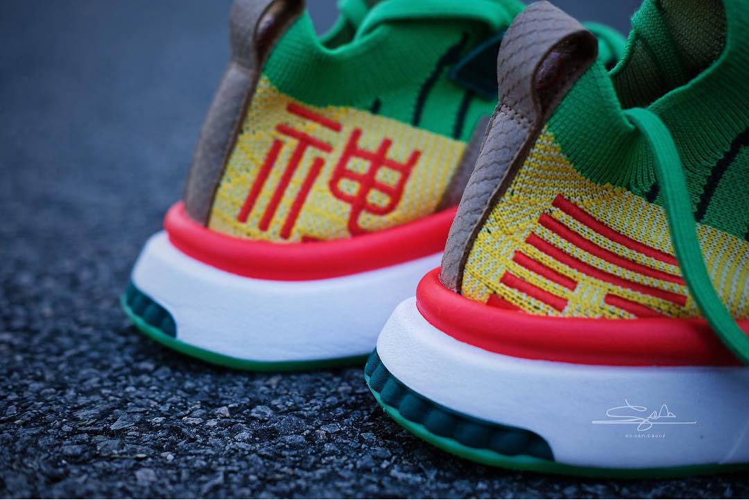 lanza zapatos deportivos inspirados en Shenlong