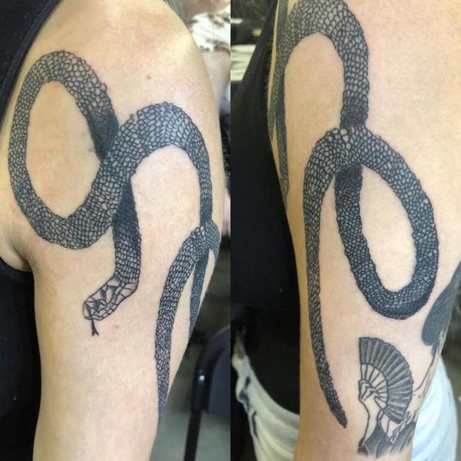 Tatuajes feos serpiente
