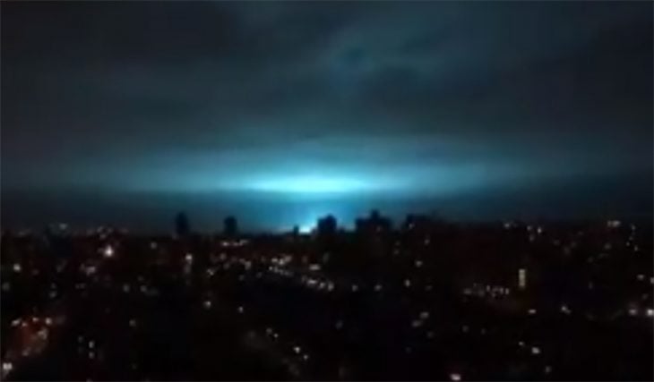 Luz azul en Nueva York