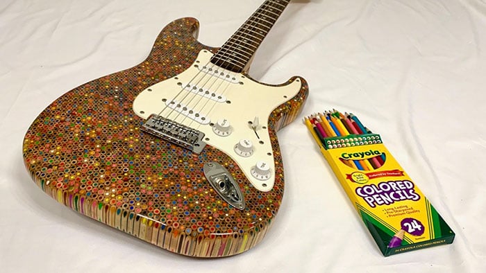guitarra de 1200 colores