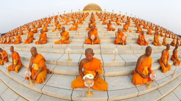 Monjes en Tailandia
