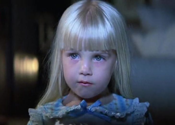 niña poltergeist