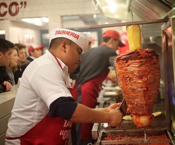 Tacos al pastor