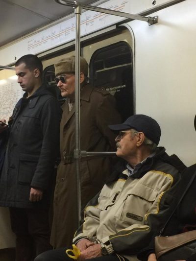 Unos Gitanos Roban Un Tanque Ruso