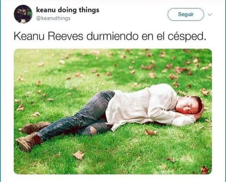 Keanu Reeves haciendo cosas