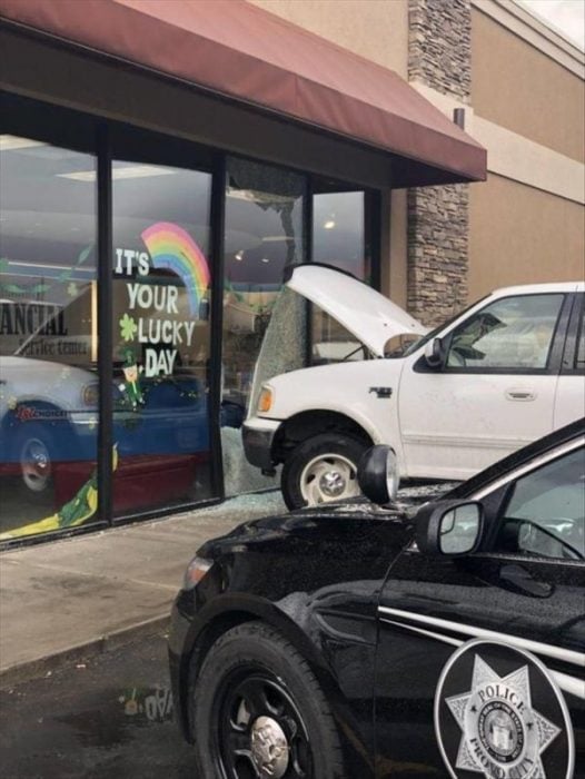 coches en un mal día de suerte