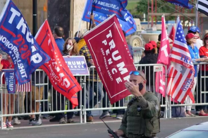 trump caravana