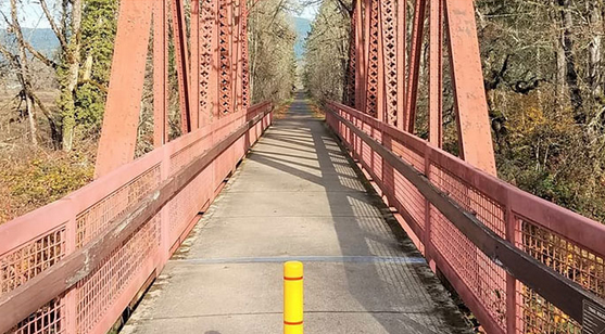 Puente de quédate a mi lado hoy