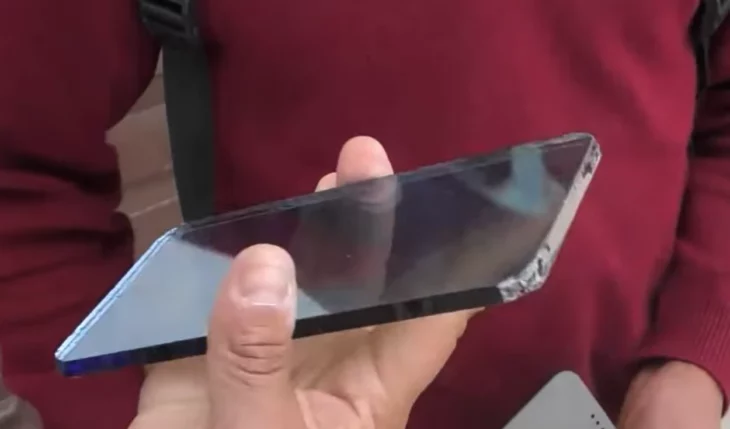 Teléfono móvil para cambio de cristales