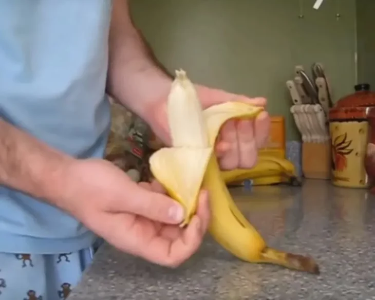 Plátano peladito
