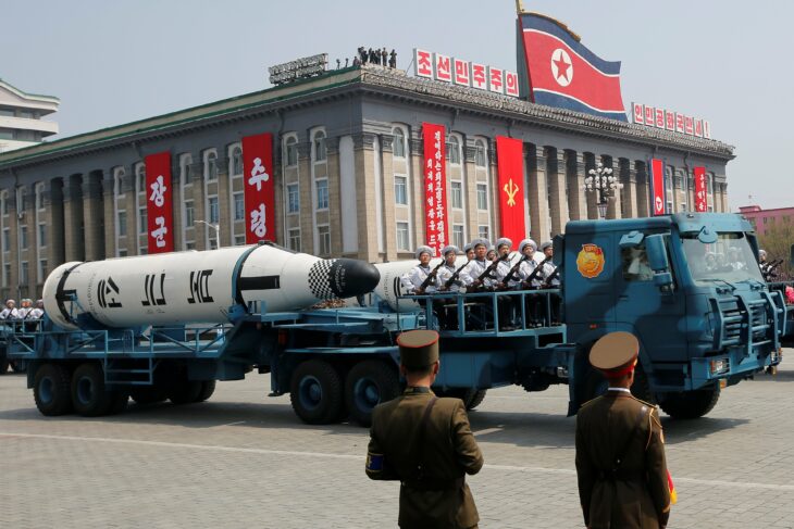 Corea del Norte desfile militar que hace gala de misiles en Pyonggyang