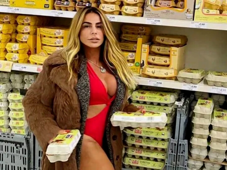 Andrea Sunshine de compras