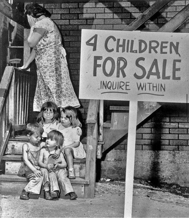 cuatro niños a la venta
