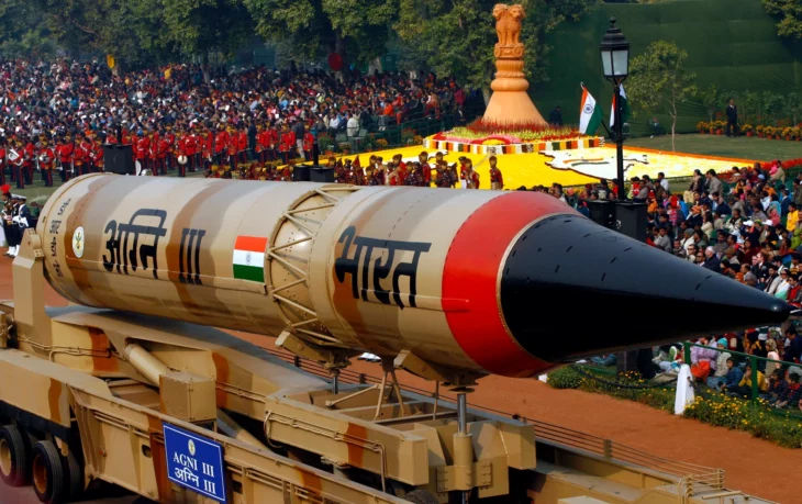 India mucha galleta atómica misiles nucleares indios en desfile