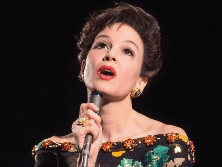 Rene Zellweger como Judy Garland