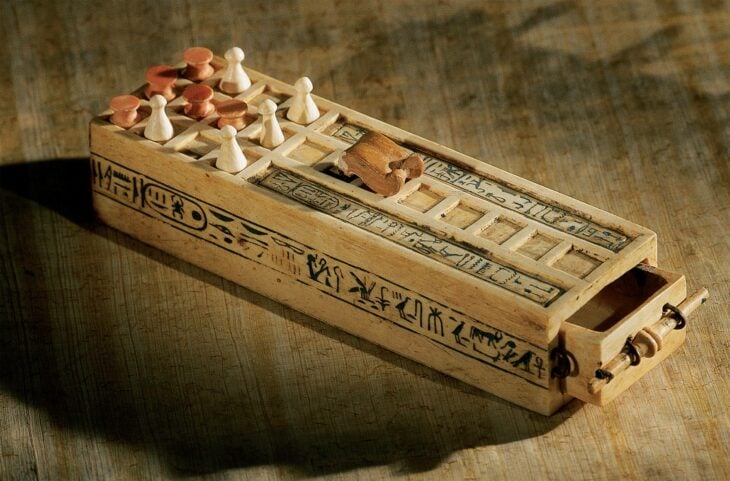 Senet de Tutankhamón