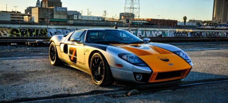 Ford GT