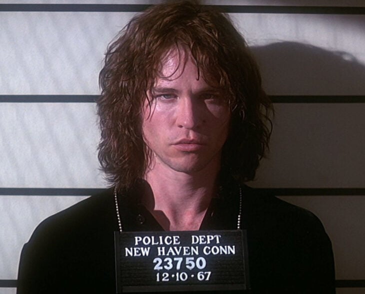 Val Kilmer como Jim Morrison