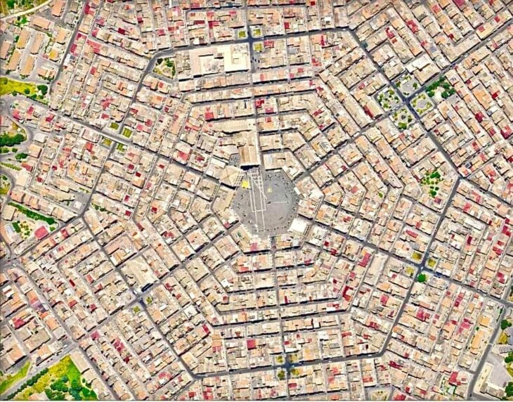 Grammichele La ciudad hexagonal e ideal