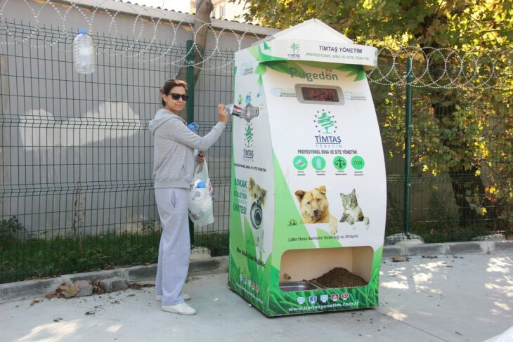 Recicladora comida para perros y gatos