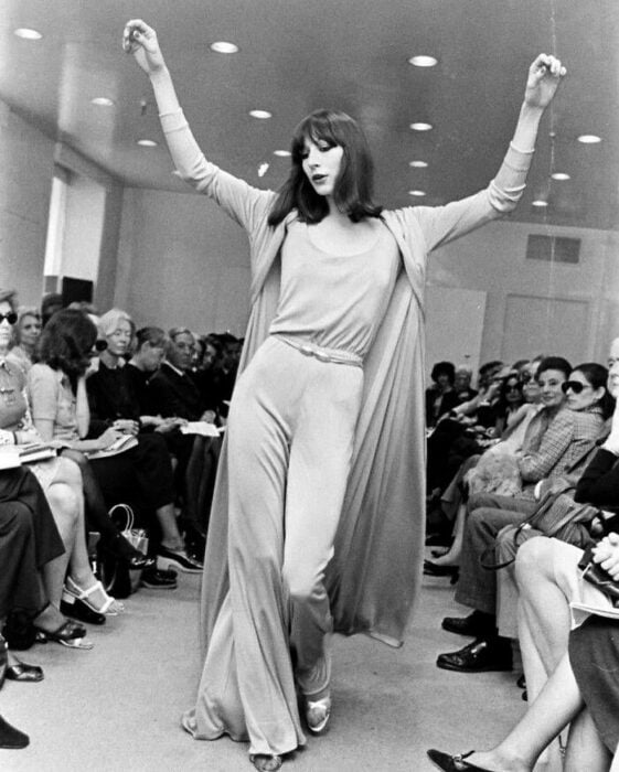 Anjelica Huston