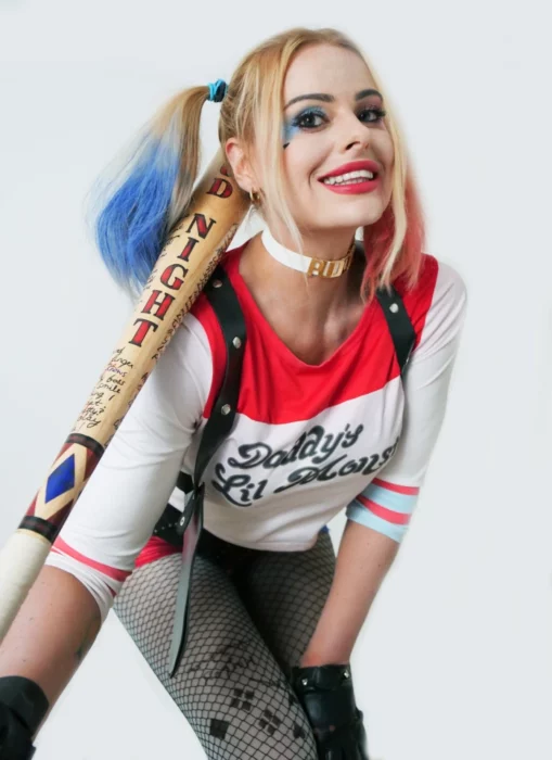 Amanda Hall como Harley Quinn de Robbie