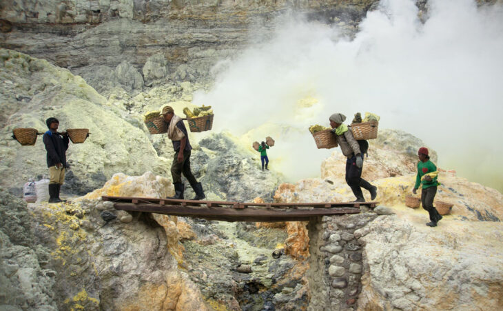 Mineros en la chamba