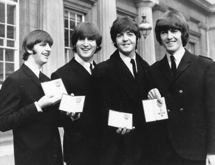 El MBE de los Beatles