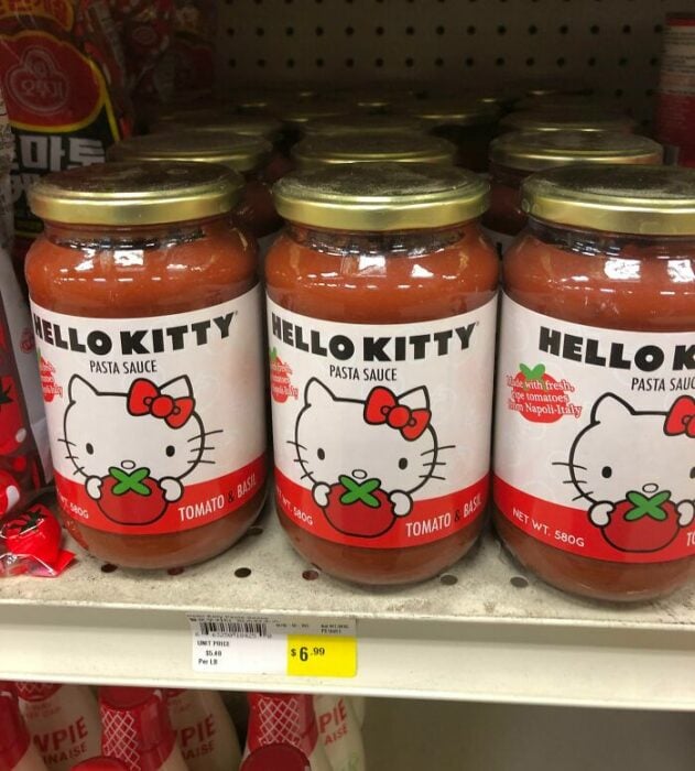Hello Kitty Salsa de tomate