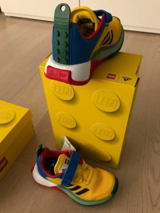 Tenis Lego