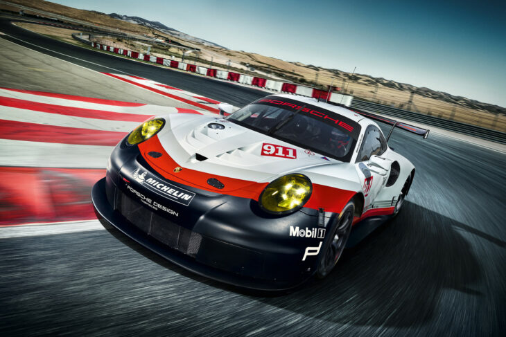 Porsche 911 RSR-19