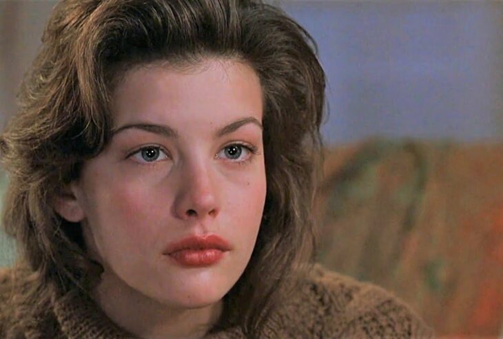 Liv Tyler como Sylvie Warden