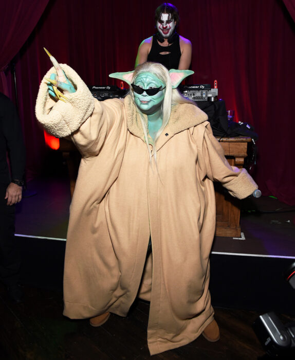 Lizzo como Baby Yoda