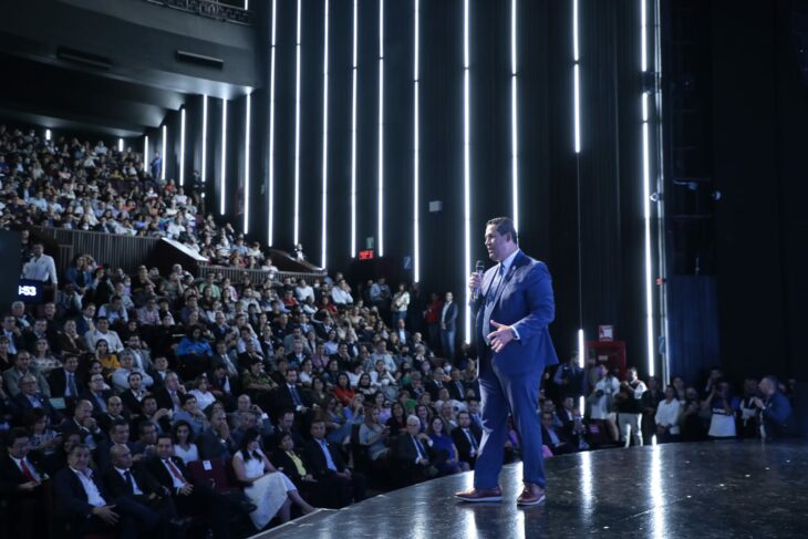 Presentación de programa de puntualidad