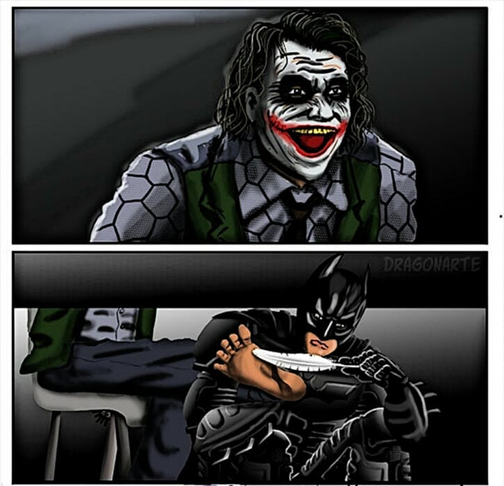 Batman del Regreso del caballero de la noche interroga al Joker haciéndole cosquillas