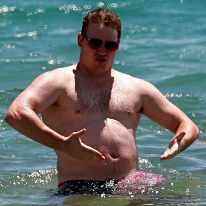 Chris Pratt en la playa