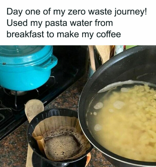 Café con el agua de la pasta