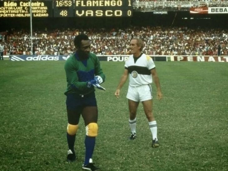 Pele protagoniza una película de futbol