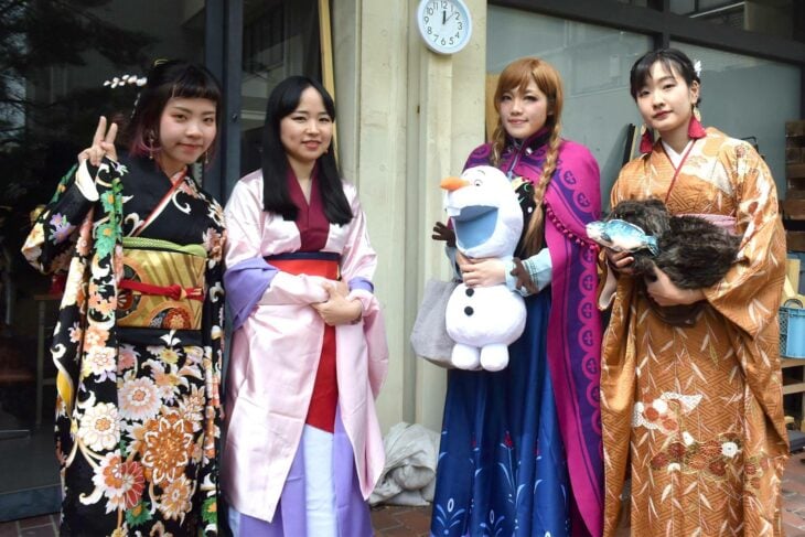 Princesas graduadas de la universidad de Kioto