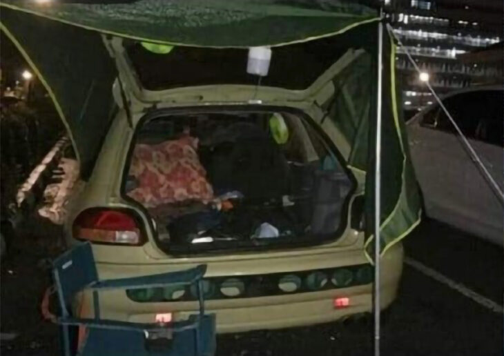 Auto acondicionado para pasar la noche