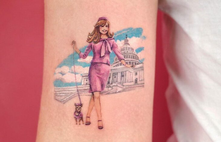 Elle woods en tatuaje de legalmente rubia