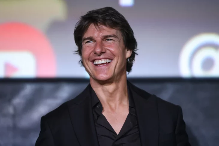 Tom Cruise sonriendo