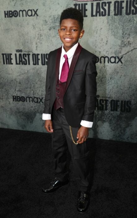 Keivonn Woodard en alfombra roja de The Last of Us 