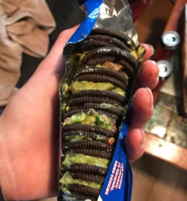 Canapés oreo de guacamole