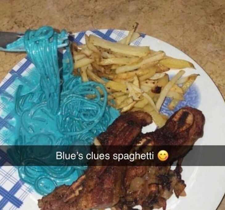 Cuando el espagueti queda azul