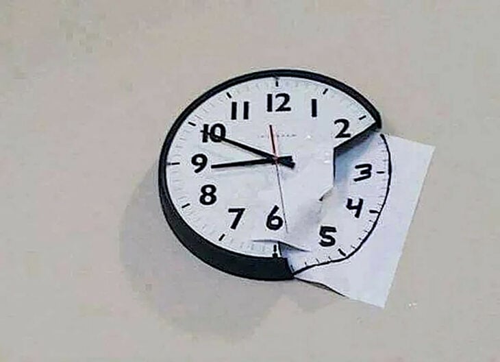 el reloj que inspiró a gaudí reoj arreglado con papel